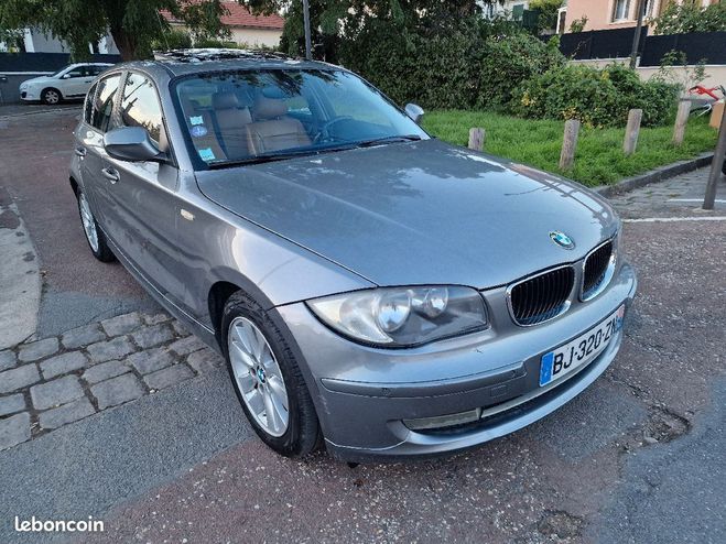 BMW Serie 1 116i essence 122ch boite automatique di Gris de 2011