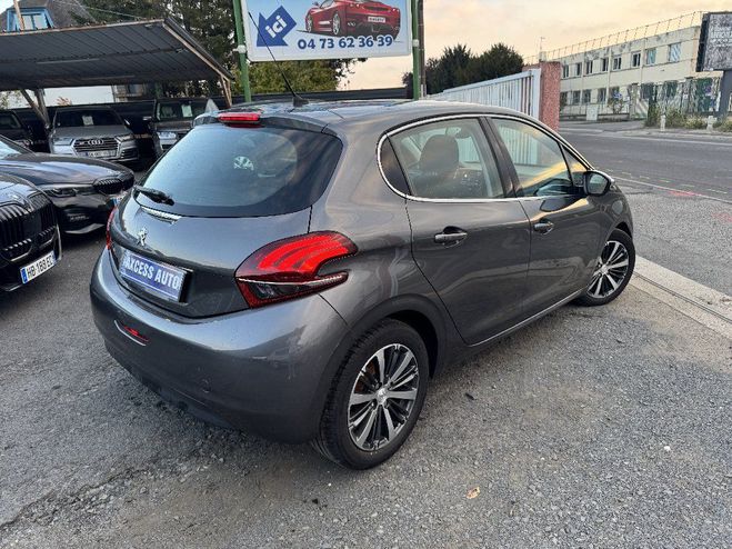 Peugeot 208 1.6 BlueHDi 75ch BVM5 Style Gris de 2018