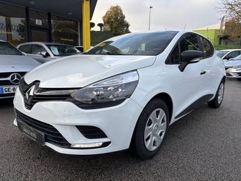  Voir détails -Renault Clio IV0.9 TCe 12V Energy S&S 75 cv à Lanester (56)