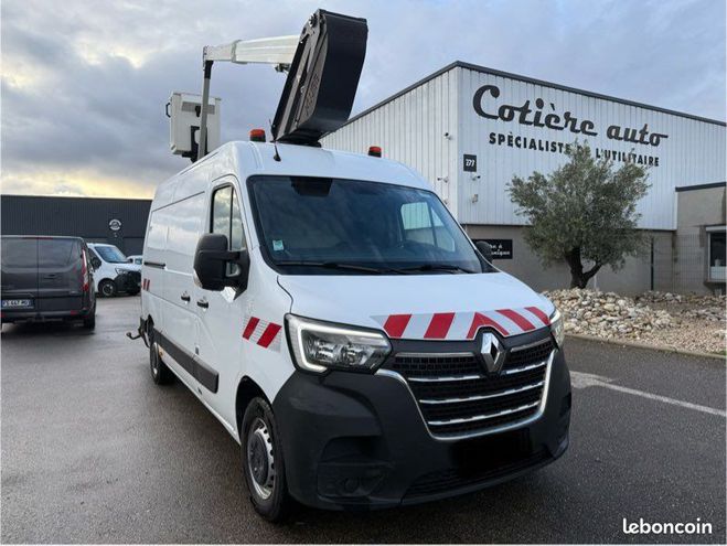 Renault Master 2.3 dci 145ch l2h2 nacelle Klubb 536h  de 2021