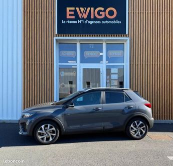  Voir détails -Kia Stonic 1.0 T-GDI 120Cv HYBRID MHEV GT LINE PREM à Cholet (49)
