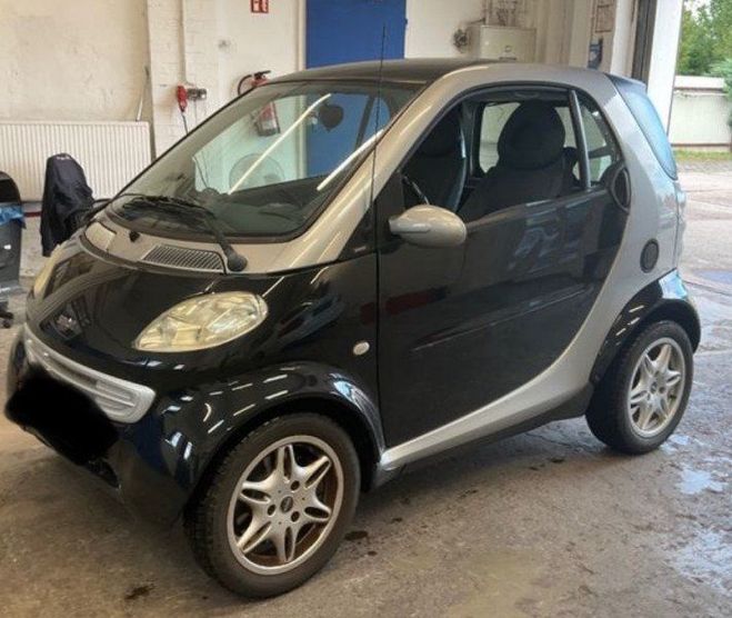 Cliquer pour voir la photo suivante Smart Fortwo COUPE 55CH PASSION Noir de 2001