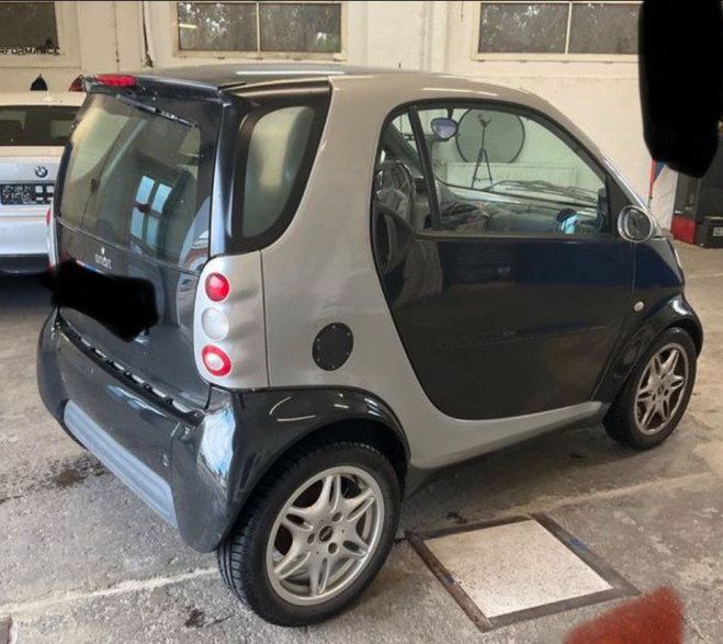 Smart Fortwo COUPE 55CH PASSION Noir de 2001