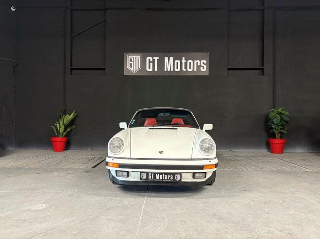 Porsche 911 CABRIOLET 3.2 SC Blanc de 1984