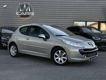  Voir détails -Peugeot 207 1.6 HDi 110 Premium Pack à Chteaubernard (16)