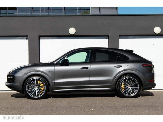 Porsche Cayenne Coup� Turbo S E-Hybrid 680ch | PDLS+ HUD Gris de 2023