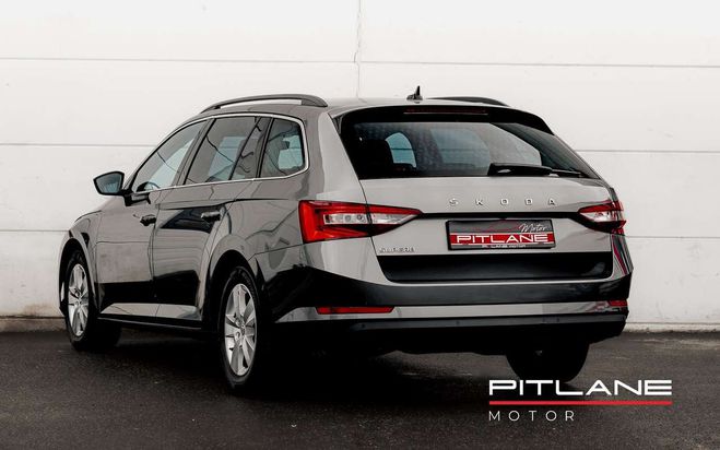 Skoda Superb Combi 1.5 TSI EDITION Clever DSG7 CAMERA Gris M�tallis� de 
