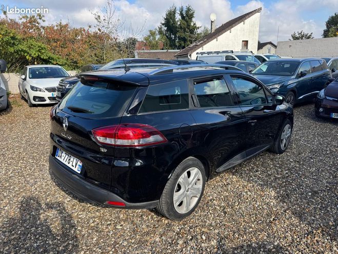 Renault Clio IV Estate TCE 90CH Energy Entretien Mote Noir de 2014