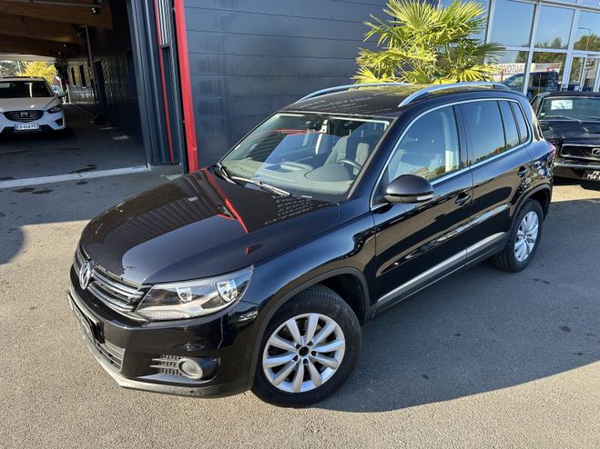 Volkswagen Tiguan 2.0 TDI 140 ch BlueMotion Technology Bus  de 2013