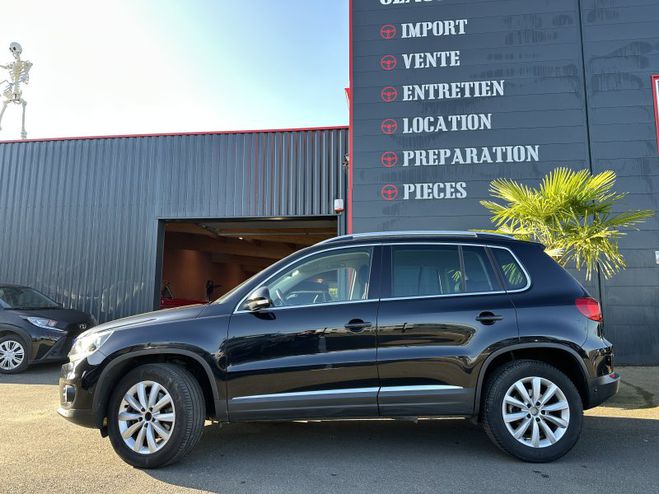Volkswagen Tiguan 2.0 TDI 140 ch BlueMotion Technology Bus  de 2013