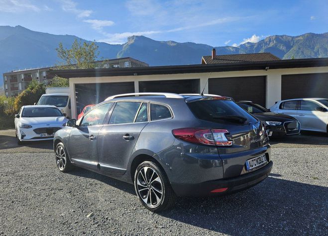 Renault Megane Renault Megane III (D95) 1.5 dCi 110ch FAP Bose EDC Eur GRIS F de 2016