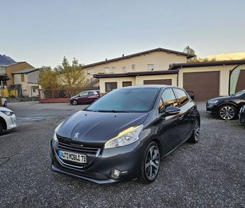  Voir détails -Peugeot 208 1.6 VTi Fline BA 5p à Frontenex (73)