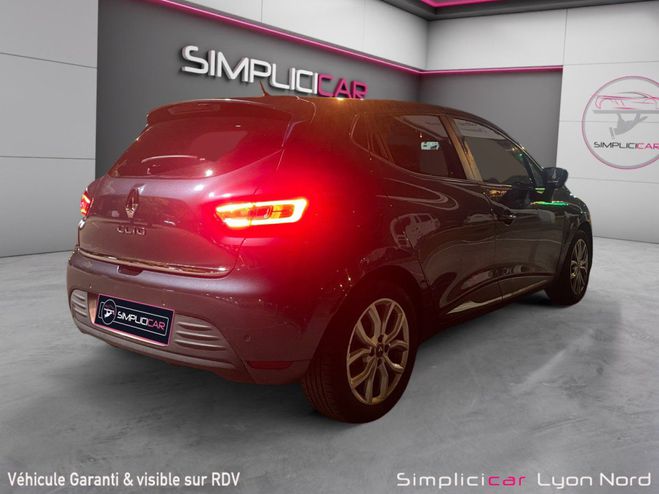 Renault Clio IV TCe 120 Energy Intens Gris de 2018