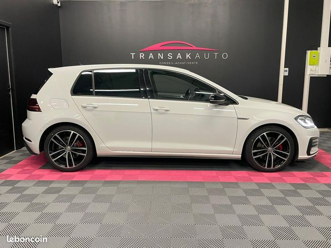 Volkswagen Golf Volkswagen Golf 2.0 TDI 184 BlueMotion Technology FAP DS Blanc de 2017