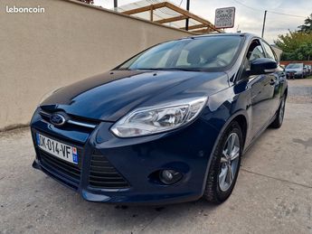  Voir détails -Ford Focus 1.0 scti 125ch s&s dition garantie 12-m à Argenteuil (95)