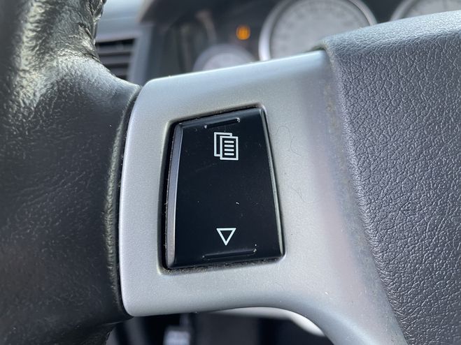 Chrysler Grand Voyager 2.8 CRD LX BA GRIS MEDIUM  de 2011