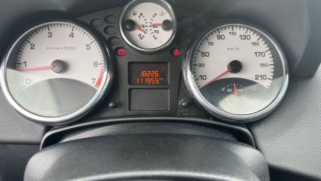 Peugeot 207 Peugeot 207 (2) 1.4 VTI 16V 95 ACTIVE FAIBLE KM Gris foncé de 2009