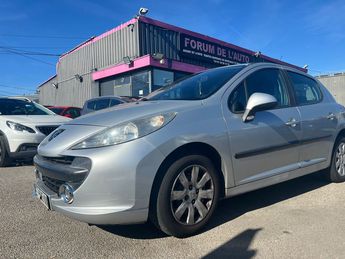  Voir détails -Peugeot 207 (2) 1.4 VTI 16V 95 ACTIVE 5P FIABLE à Coignires (78)