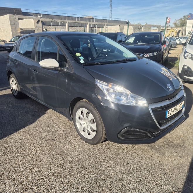 Peugeot 208 Peugeot 208 (2) 1.6HDI74 S&S ACTIVE 5P E6 AN2018 BEL Gris foncé de 2018