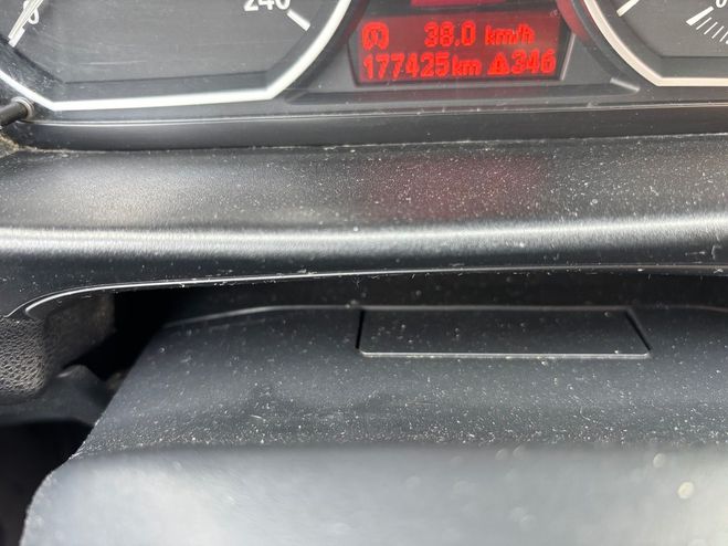 BMW Serie 1 BMW Serie 1 (E87) 116I 115 SPORT 5P Gris foncé de 2004