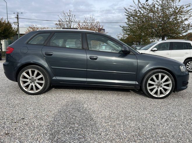 Audi A3 II 2.0 TDI 140ch DPF Ambition Luxe S tro INC. de 2009