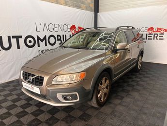  Voir détails -Volvo XC70 Crosscountry 2.4L D5 AWD Summum à Artigues-prs-Bordeaux (33)