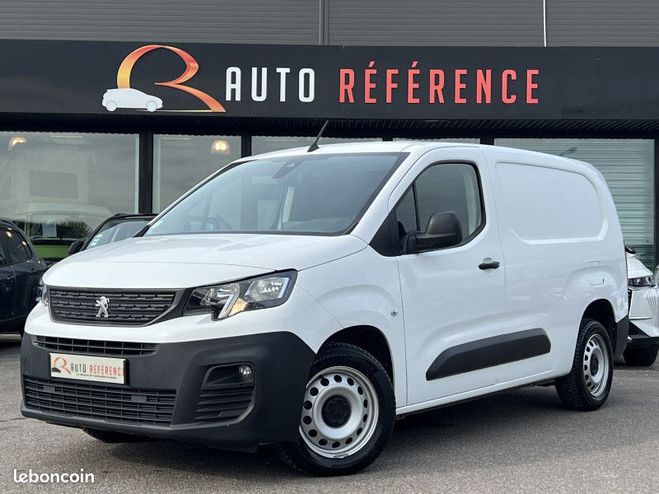 Cliquer pour voir la photo suivante Peugeot Partner LONG 950KG BLUEHDI 100 CH PREMIUM 1ERE M Blanc de 2022