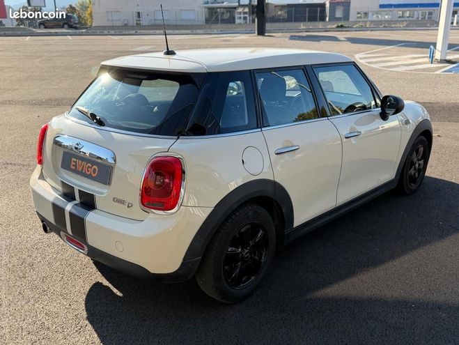 Mini One Mini One COOPER 1.5 D 95CH Blanc de 2016