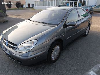  Voir détails -Citroen C5 Belle 2.2hdi 2002 exclusive tbe reprise à Marly (57)