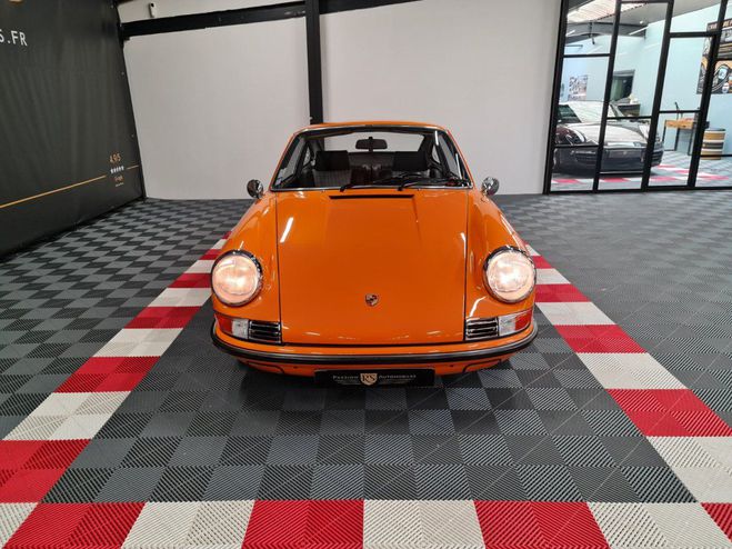 Porsche 911 2.2L S 180 CH ? Restaure et Expertise orange sanguine de 1970