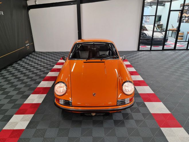 Porsche 911 2.2L S 180 CH ? Restaure et Expertise orange sanguine de 1970