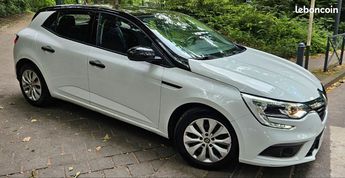 voir détails -Renault Megane 1.5 dci à Romainville (93)   Voir détails -Renault Megane 1.5 dci à Romainville (93)