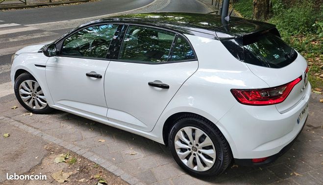 Renault Megane Renault Megane 1.5 dci Blanc de 2018