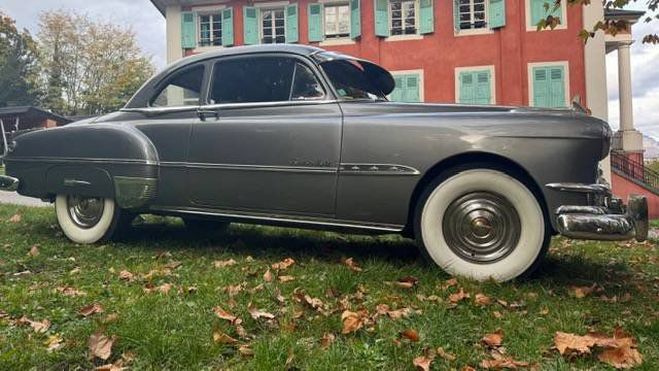 Pontiac Chieftain Pontiac Chieftain CHIEFTAINE COUPE V8 DE LUXE Expertisé 50 Gris Foncé Métallisé de 1951