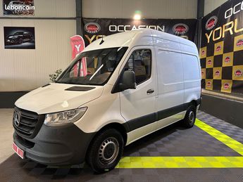  Voir détails -Mercedes Sprinter 215 CDI 150 cv Boite Auto à Saint-tienne (42)