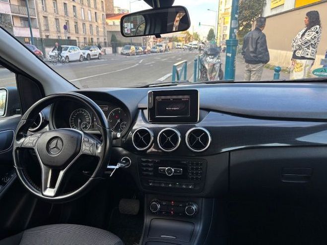 Mercedes Classe B 180 CDI 1.8 CLASSIC 7G-DCT GRIS de 2013