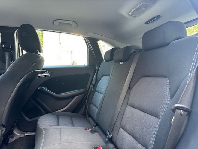 Mercedes Classe B 180 CDI 1.8 CLASSIC 7G-DCT GRIS de 2013