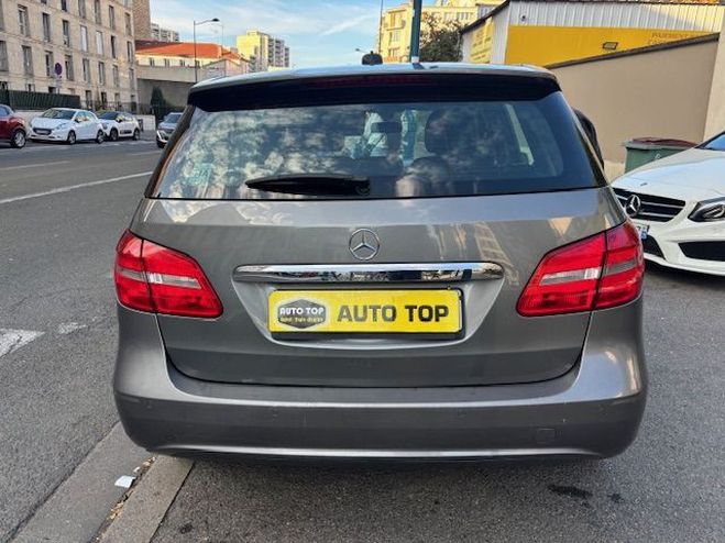 Mercedes Classe B 180 CDI 1.8 CLASSIC 7G-DCT GRIS de 2013