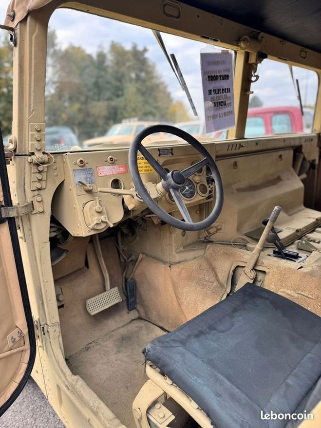 Hummer H1 Hummer H1 4x4 humvee m998 am general 6.2 v8 diesel  de 1990