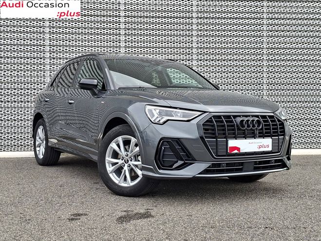 Audi Q3 35 TFSI 150 ch S tronic 7 S line plus Gris de 2024