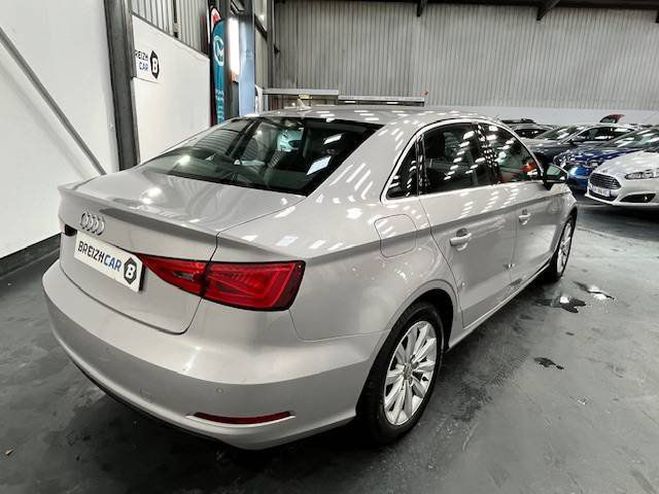 Audi A3 III 1.4 TFSI 140ch COD Ambiente GRIS C de 2014