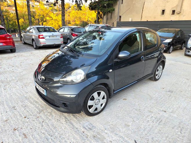 Toyota Aygo Base Gris de 2006