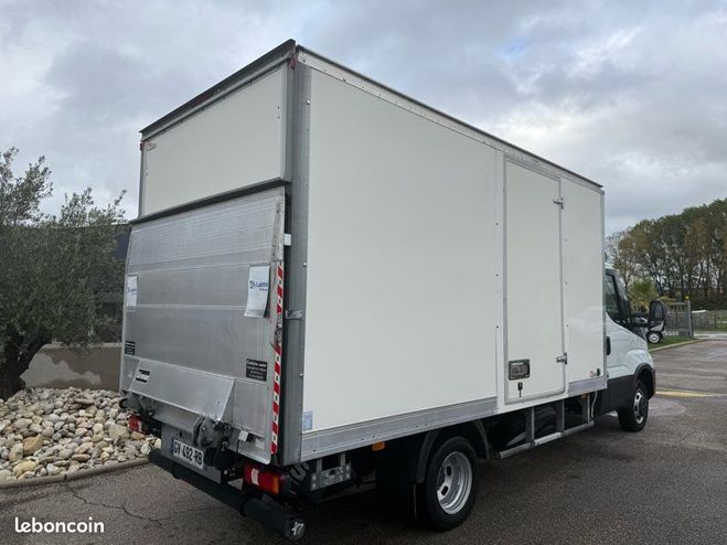 Iveco Daily Iveco Daily 34990 ht 35c18 20m3 hayon BVA  de 2024