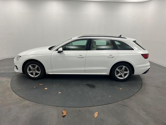Audi A4 Audi A4 Avant 35 TFSI 150 S tronic 7 Business Li Blanc Verni de 2022