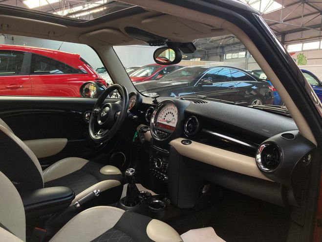 Mini One HATCH R56 184 ch Cooper S Orange Fonc de 2013