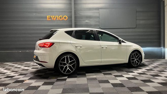 Seat Leon Seat Leon ST 1.5 TSI 150 ACT FR DSG BVA Blanc de 2019
