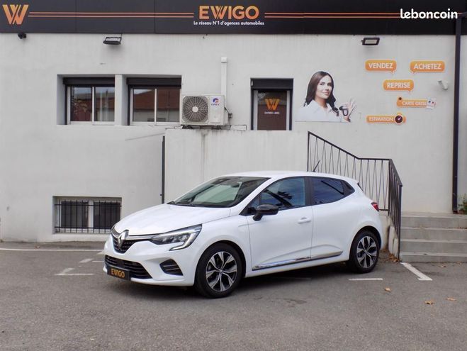 Cliquer pour voir la photo suivante Renault Clio 1.5 DCI 100 EVOLUTION Blanc de 2023