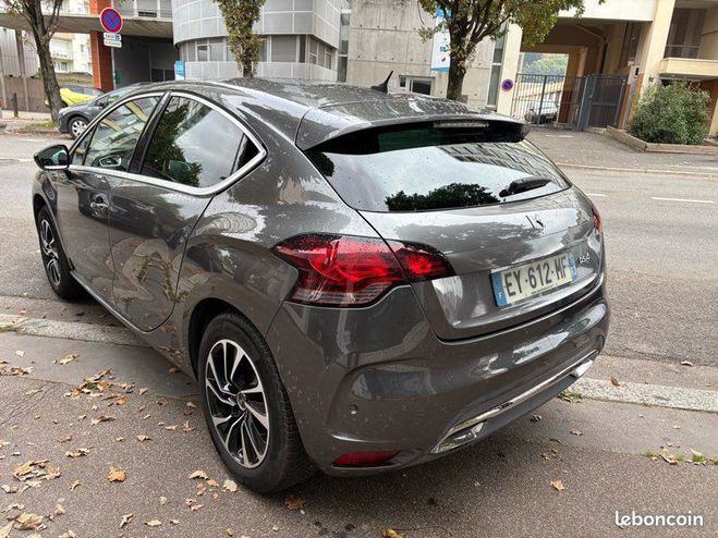 Citroen DS Citroen DS 4 Ds4 Sport Chic 1.2 puretech 130 cv 12- Gris de 2016