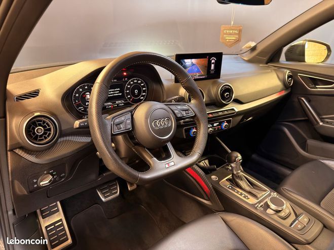 Audi Q2 35 tfsi 150 cod s line tronic garantie 1 Gris de 2019