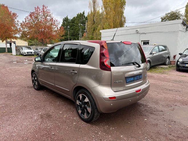 Nissan Note Nissan Note 1.5 dCi 90 ch Connect Edition FAP Marron de 2012